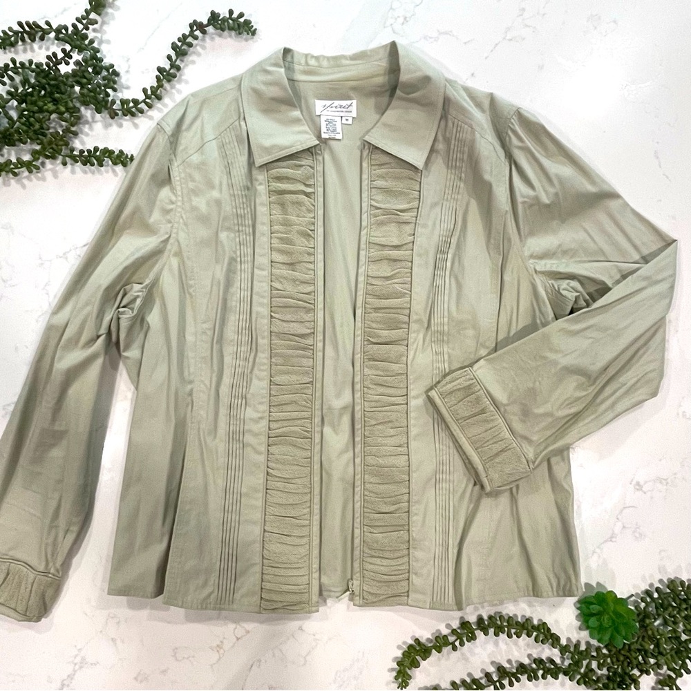 Spirit Coldwater Creek Lightweight Shacket Blouse with Ruffle & Pleated Details